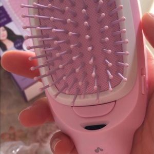 Philips HP4588 Easy Shine Ionic Care Styling Brush
